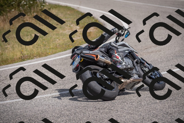 20250802113739-_5005479_am_