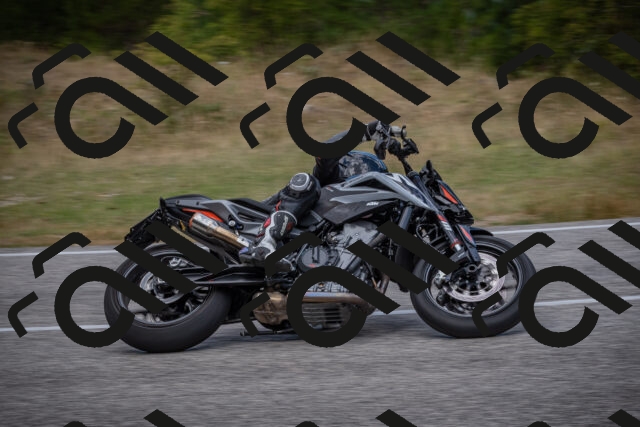 20250802114138-_5005557_am_