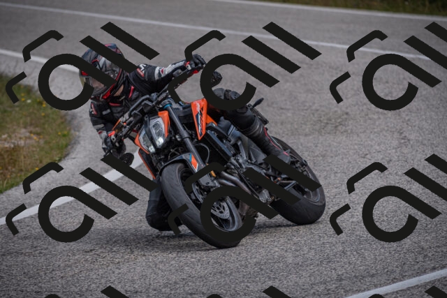 20250802114349-_5005590_am_