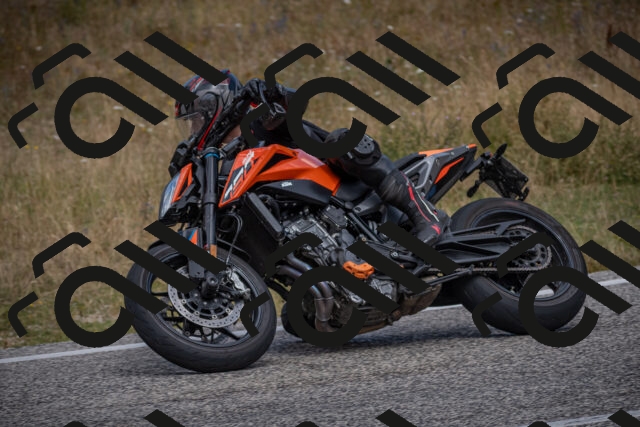 20250802114349-_5005591_am_