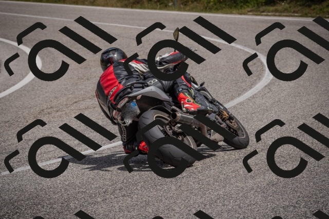 20250802114435-_5005614_am_