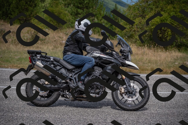 20250802114449-_5005621_am_