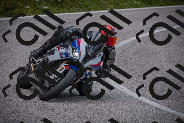 20250802114535-_5005651_am_