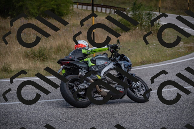 20250802114542-_5005662_am_