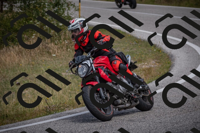 20250802114636-_5005681_am_