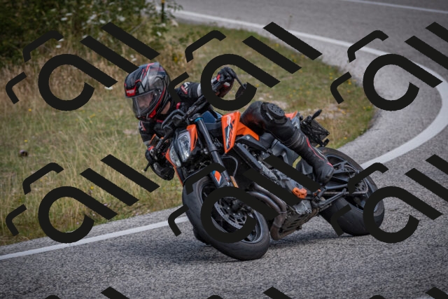 20250802114754-_5005716_am_