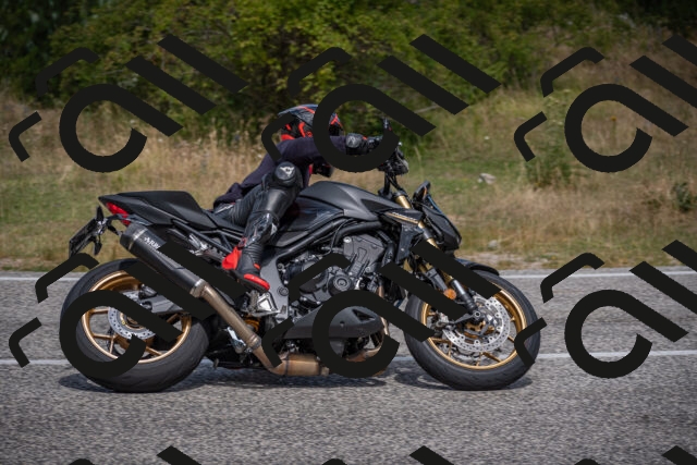 20250802114808-_5005730_am_