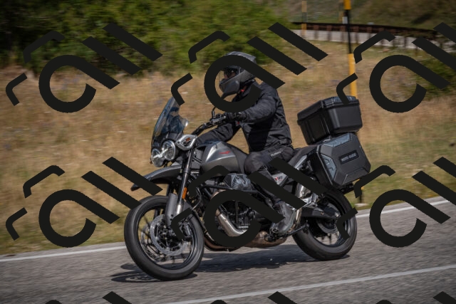 20250802114835-_5005739_am_