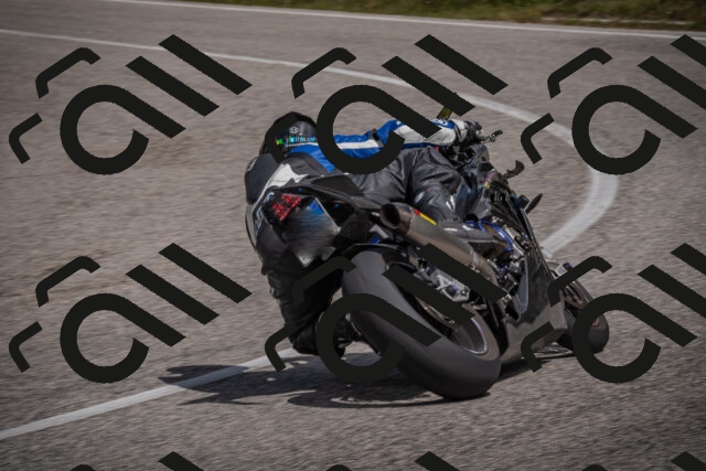 20250802114843-_5005748_am_