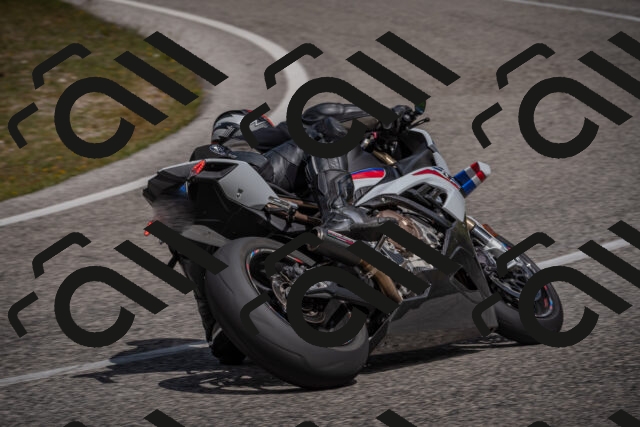 20250802114854-_5005755_am_