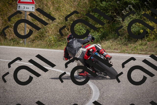 20250802114901-_5005763_am_