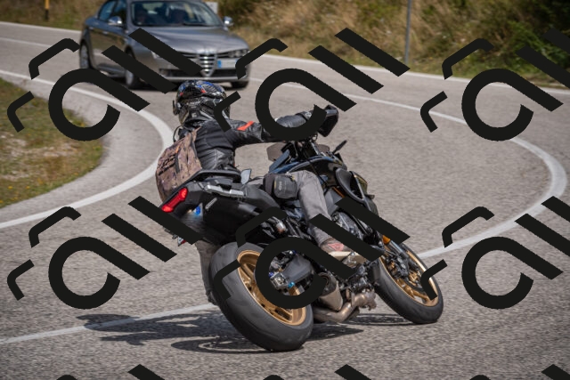 20250802114904-_5005766_am_