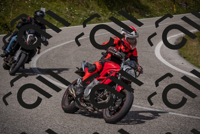 20250802114918-_5005776_am_