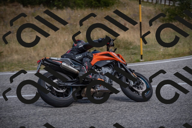 20250802115028-_5005812_am_