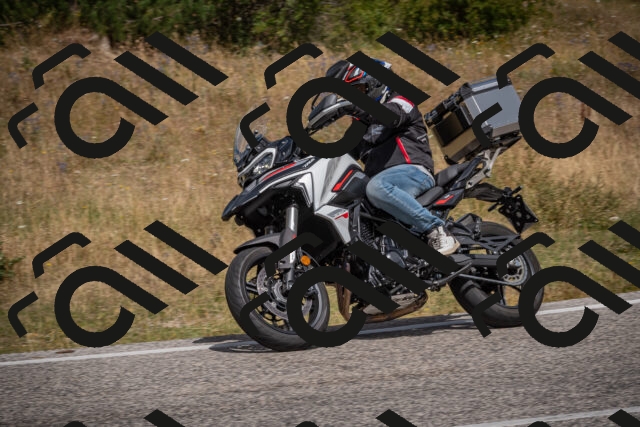 20250802115153-_5005862_am_