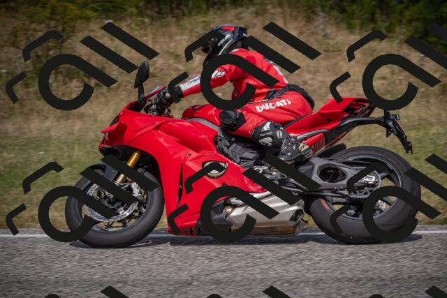 20250802115237-_5005881_am_