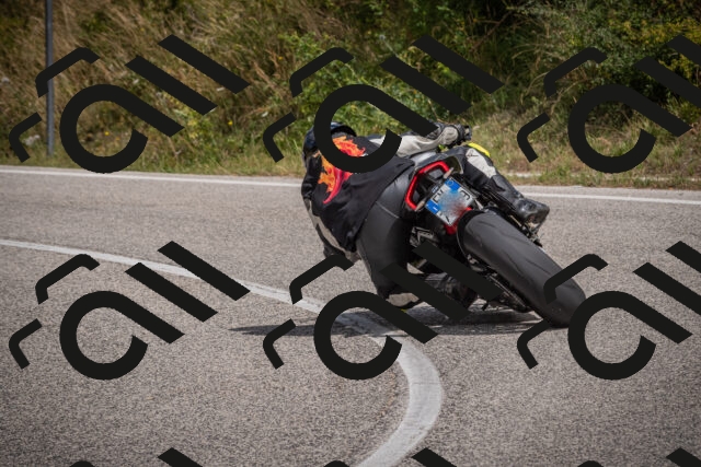 20250802115254-_5005886_am_