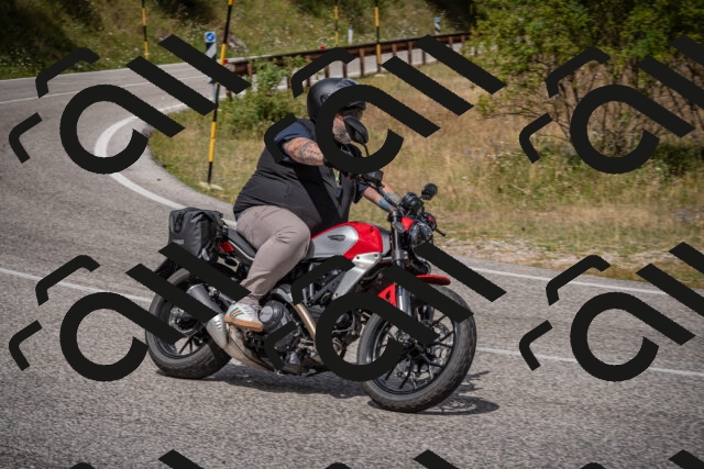 20250802115429-_5005921_am_