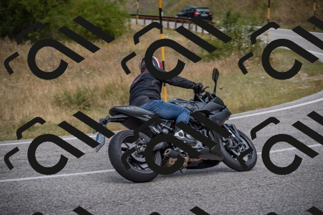 20250802115626-_5005942_am_