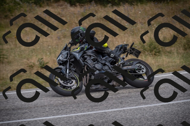 20250802115644-_5005944_am_