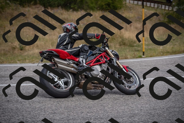 20250802115708-_5005956_am_