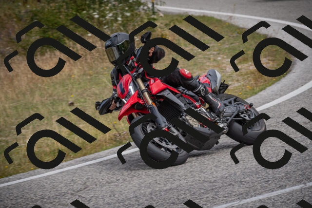 20250802115912-_5005985_am_