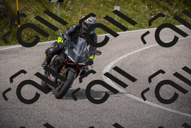 20250802120037-_5006020_am_