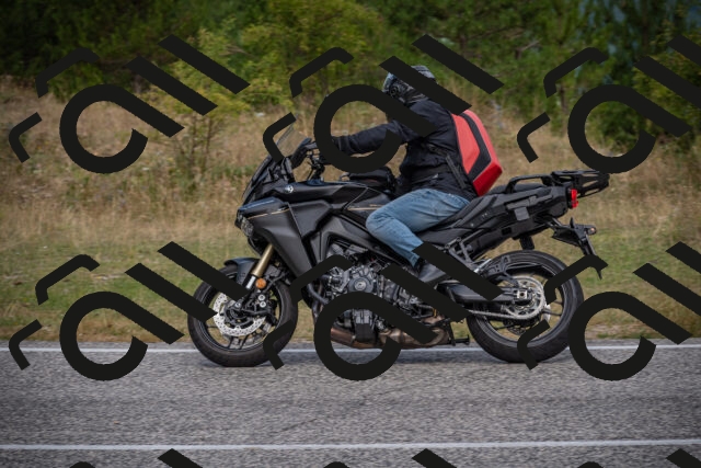 20250802120149-_5006039_am_