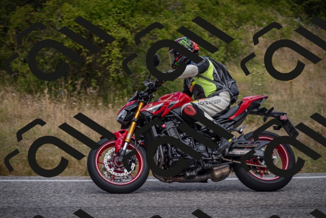 20250802120328-_5006041_am_