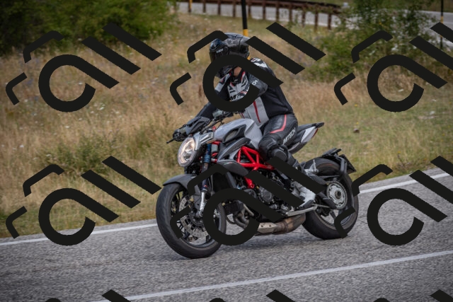 20250802120340-_5006052_am_