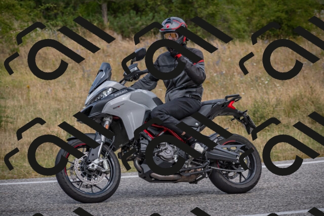 20250802120342-_5006056_am_