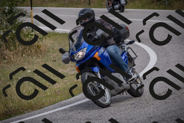 20250802120433-_5006066_am_