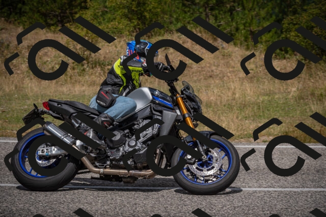 20250802120647-_5006101_am_