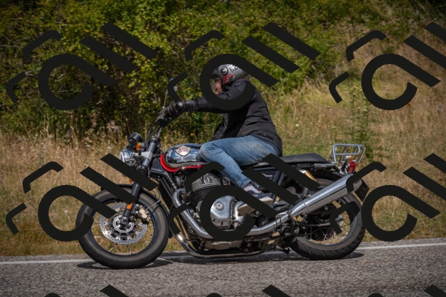 20250802120847-_5006122_am_