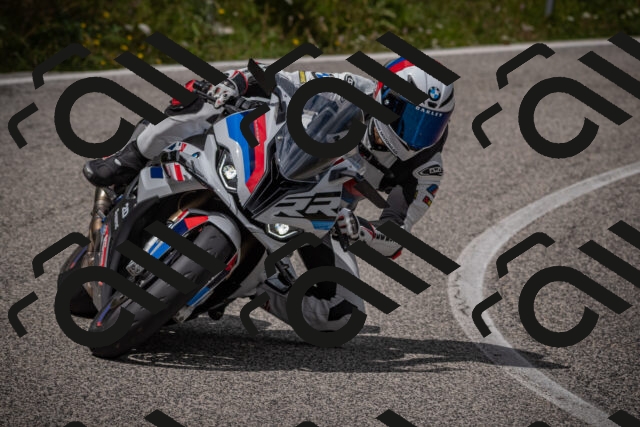 20250802120953-_5006145_am_