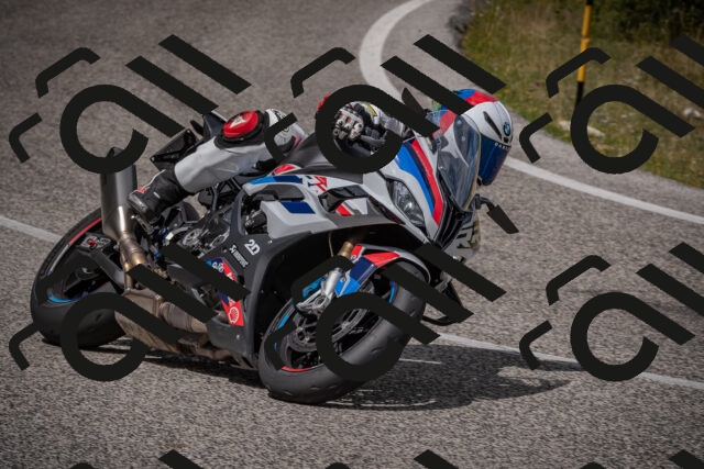 20250802120954-_5006146_am_