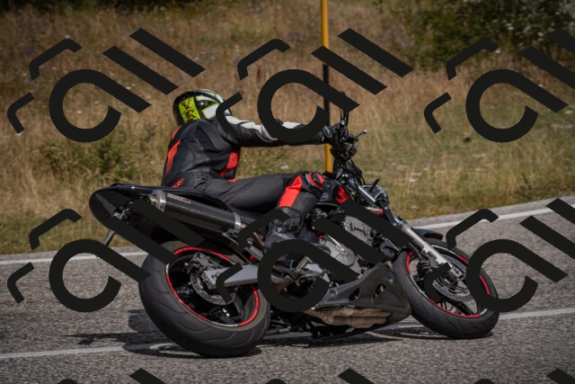 20250802121004-_5006156_am_