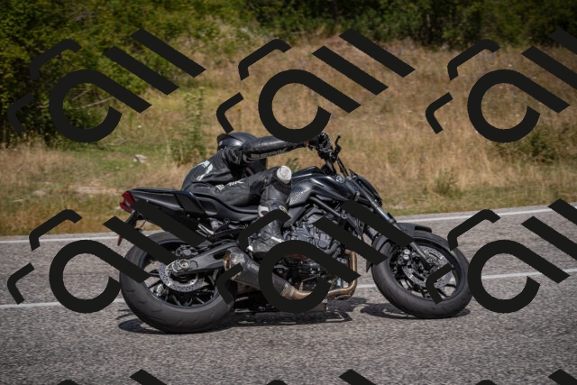 20250802121152-_5006174_am_