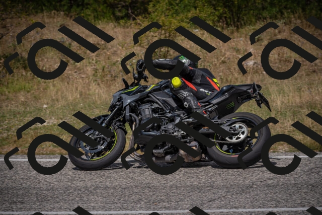 20250802121309-_5006181_am_