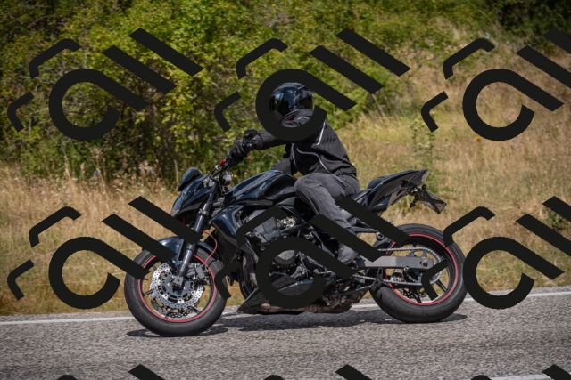 20250802121316-_5006185_am_