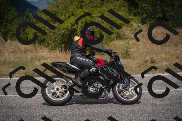 20250802121411-_5006201_am_