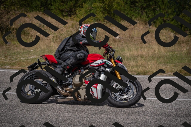 20250802121417-_5006203_am_