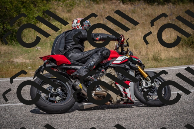 20250802121417-_5006204_am_