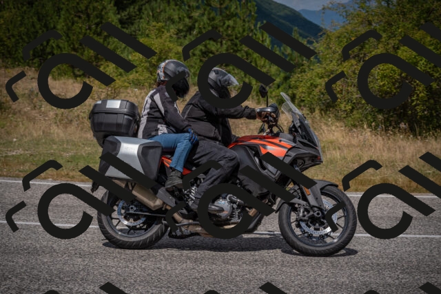 20250802121432-_5006205_am_