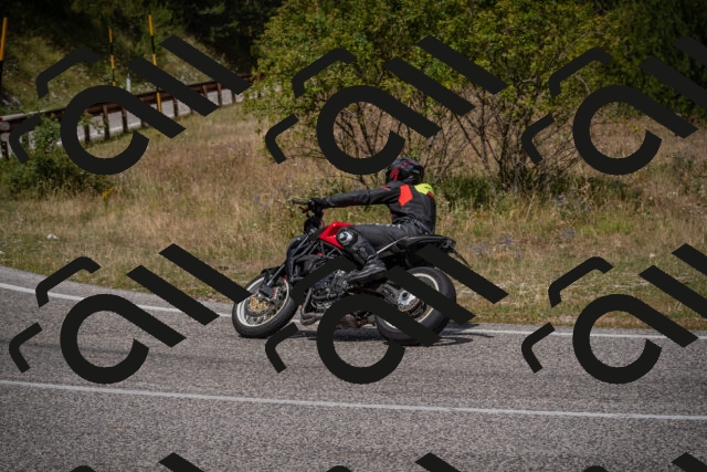 20250802121457-_5006222_am_