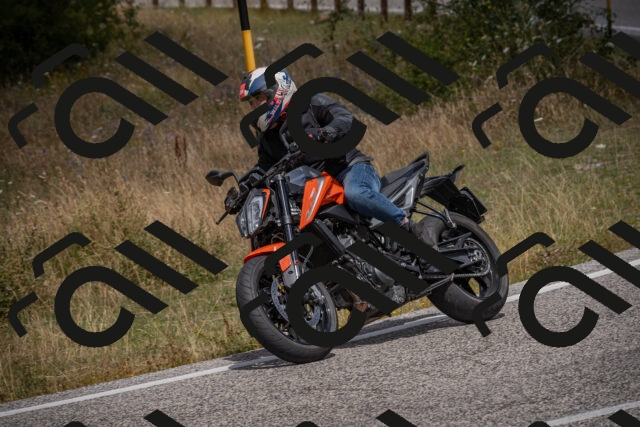 20250802121702-_5006248_am_