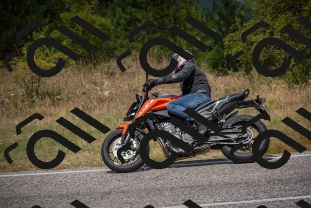 20250802121702-_5006250_am_