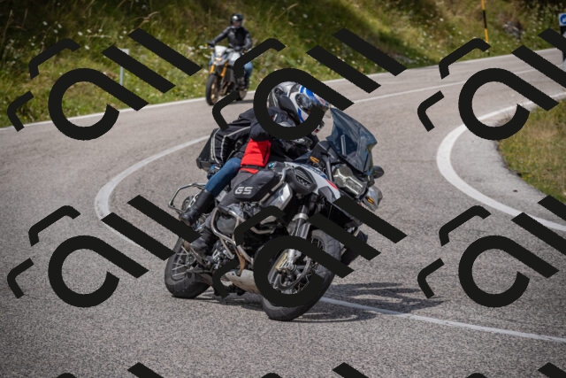 20250802121730-_5006252_am_