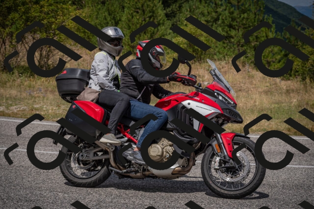 20250802121812-_5006267_am_