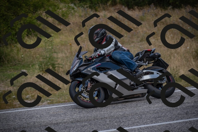 20250802121940-_5006286_am_